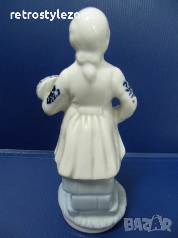 № 6245 стара порцеланова фигура   , снимка 4 - Други ценни предмети - 36781064