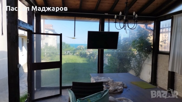 Триетажна жилищна сграда с дворно място и лятна кухня, снимка 17 - Къщи - 51545415