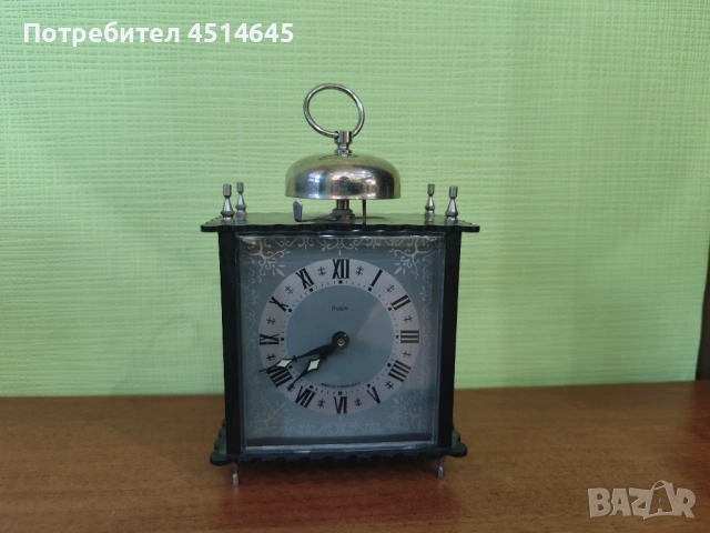 Часовник механичен в отлично състояние 