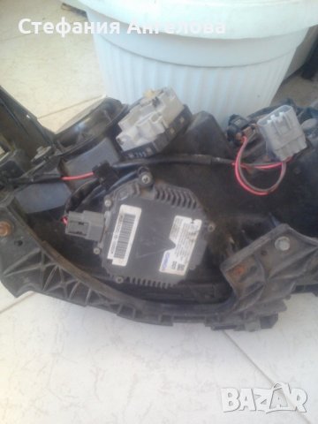 Продавам ляв и десен фар за Subaru Forester, снимка 3 - Части - 42940216