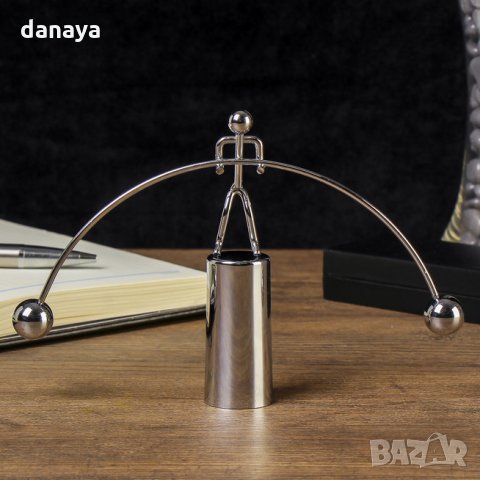 1282 Антистрес махало с форма на щангист подарък офис играчка, снимка 6 - Декорация за дома - 27273222