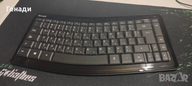 Bluetooth Microsoft mini keyboard, снимка 1 - Клавиатури и мишки - 39491797