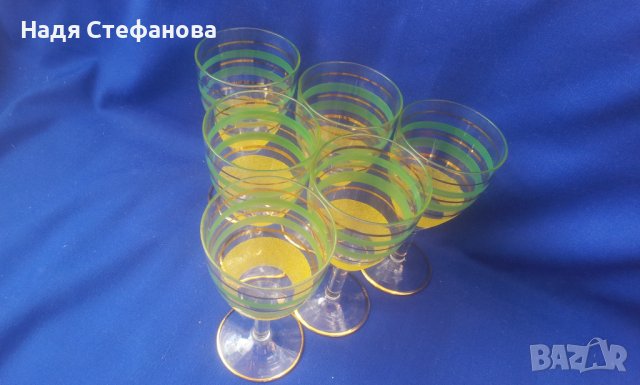 Ретро чашки за алкохол, златни кантове, цветна посипка, столче , снимка 6 - Антикварни и старинни предмети - 37982782