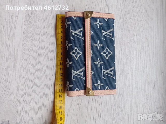 Дамско портмоне Louis Vuitton, снимка 11 - Портфейли, портмонета - 53455194