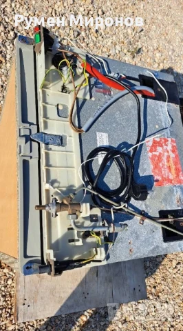 Продавам хладилник за кемпер или каравана. , снимка 10 - Каравани и кемпери - 51310280