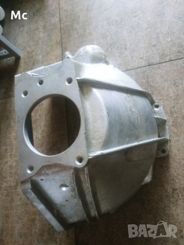 Кожух съединител ГАЗ 24 НОВ