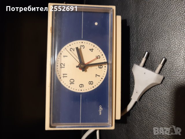 Часовник , снимка 5 - Антикварни и старинни предмети - 27861775