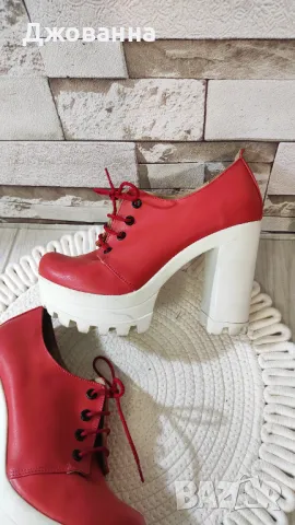 Обувки в червено естесвена кожа , снимка 2 - Дамски ежедневни обувки - 50394024