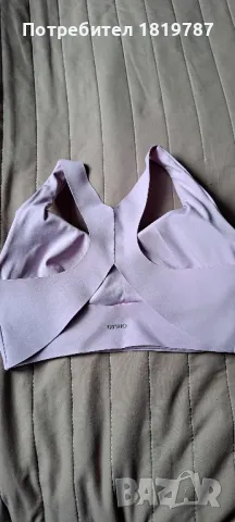 Спортно бюстие OYSHO, снимка 2 - Корсети, бюстиета, топове - 50053605