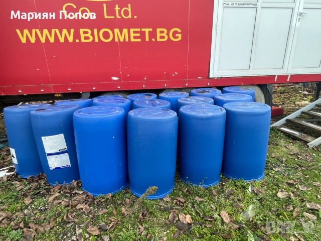 Пластмасов бидон 220 л. с пробки, дебелостене