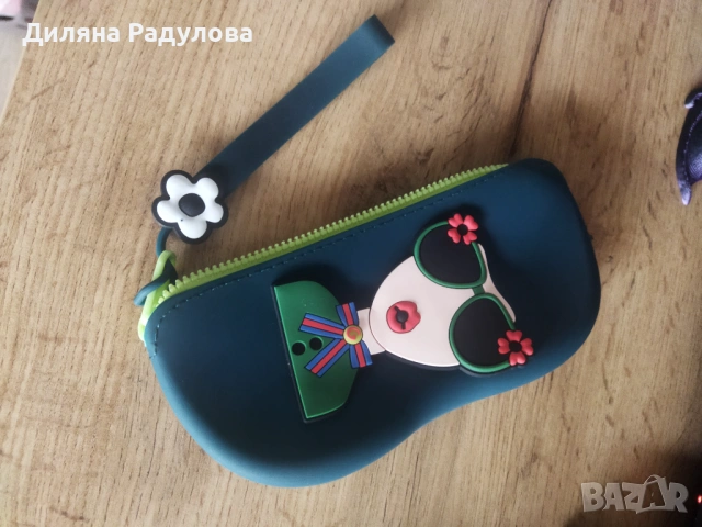 Силиконов кейс за очила