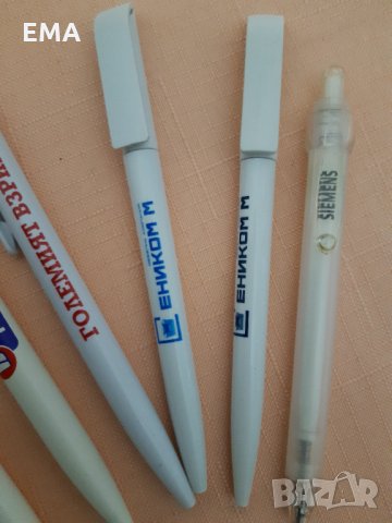 Фирмени ТЕФТЕРИ 2005г-2011г/Рекламни химикалки/фенерче-ключодържател VARTA, снимка 7 - Колекции - 32985196