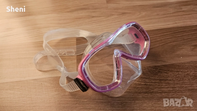 Cressi маска за шнорхелинг за деца, снимка 2 - Водни спортове - 51658602