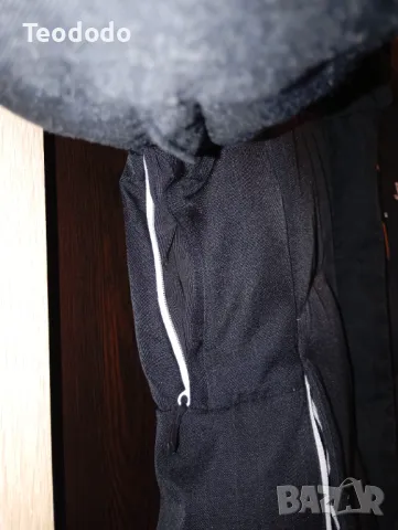 Дамско ски яке Salomon , снимка 3 - Зимни спортове - 48973442