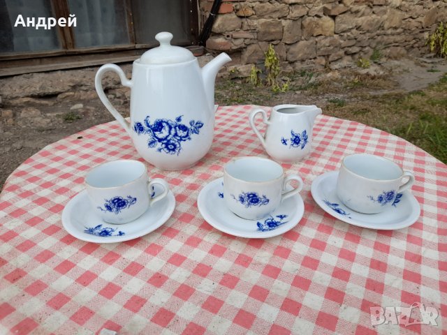 Стар порцеланов сервиз за кафе #2, снимка 2 - Антикварни и старинни предмети - 33313276
