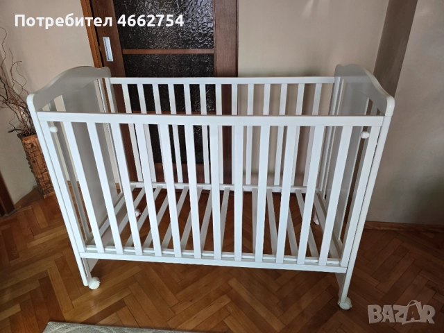 Бебешка кошара, матрак, стол за хранене, нагревател Philips Avent Premium, снимка 2 - Кошарки - 52567418