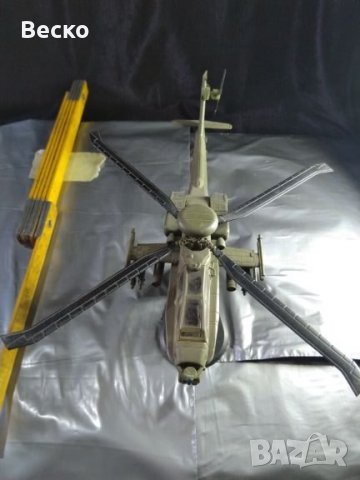 Колекционерски, военен хеликоптер 1:72 , снимка 5 - Колекции - 27265302