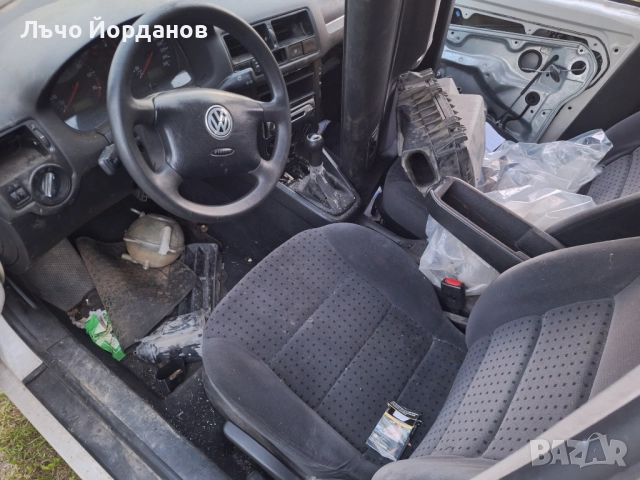 Голф 4 1.6 на части! , снимка 4 - Автомобили и джипове - 51597175