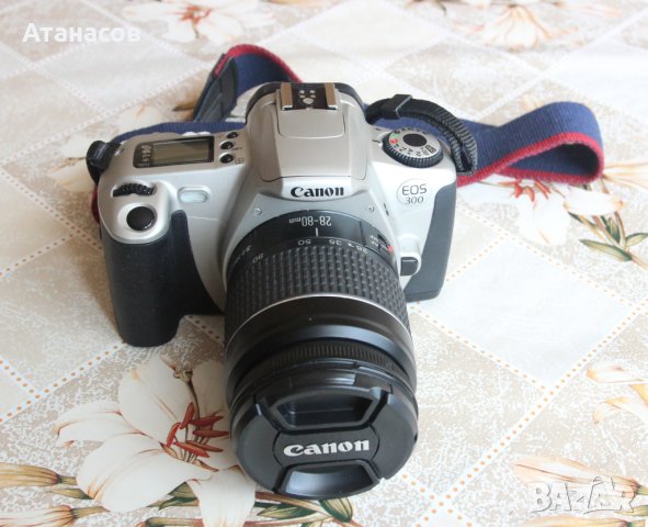 Canon EOS 300 + обектив Canon 28–80 mm f/3.5-5.6 II , снимка 3 - Фотоапарати - 40637300