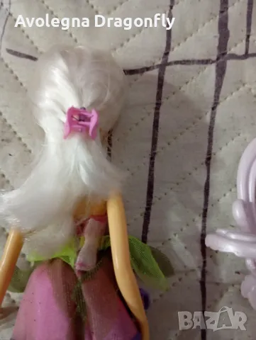 Малка кукличка Камбанка със столче и аксесоари, снимка 3 - Кукли - 50102157