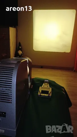 Диапроектор нов, снимка 4 - Плейъри, домашно кино, прожектори - 48575669