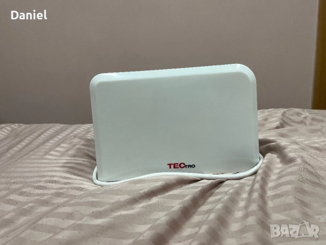 Тостер TecTro — компактен, практичен кухненски уред.