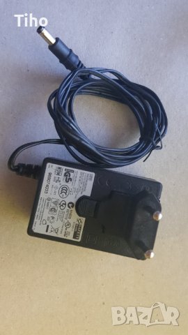 Захранващ адаптер 12волта , снимка 3 - Друга електроника - 39556856