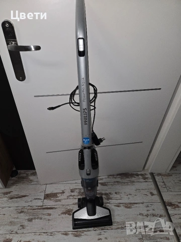 Прахосмукачка вертикална Philips Pro Aqua , снимка 2 - Прахосмукачки - 53357398