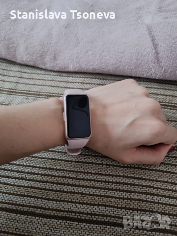 Фитнес гривна Huawei Band 6 , снимка 4 - Смарт гривни - 52537836