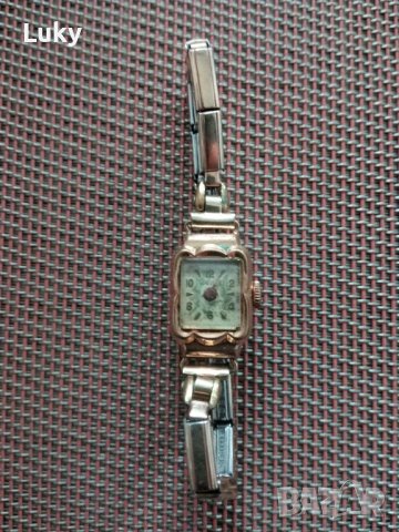 Продавам верижка за дамски часовник.Позлатена-20М.Обявената цена е за всичко., снимка 2 - Дамски - 40123511