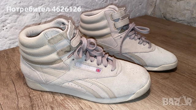 Reebok Classic Hi “38”