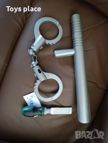 Играчки за момче белезници и палка за полицай , снимка 2 - Влакчета, самолети, хеликоптери - 50840767