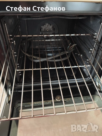 Готварска печка с керамичен плот Аристон, снимка 7 - Печки, фурни - 53340648