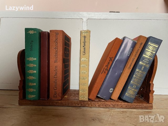 Поставка / стенен рафт за книги дърворезба, снимка 4 - Антикварни и старинни предмети - 43638574