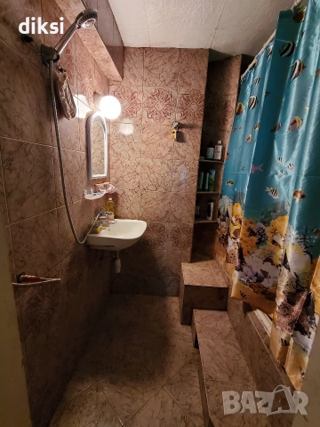 Нощувки - ЦЕНТЪР- 50 лв./вечер за стая, снимка 6 - Стаи под наем - 26254725