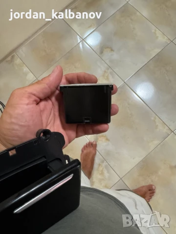 Пепелник на задна лява врата на Ауди Audi A8 D4 4H само за 100лв. 4h0857405 0423.311, снимка 6 - Части - 51069844