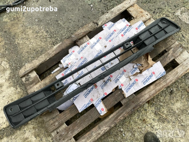 Долна Решетка Предна Броня 3200101209 Volkswagen ID.3 E11 pro