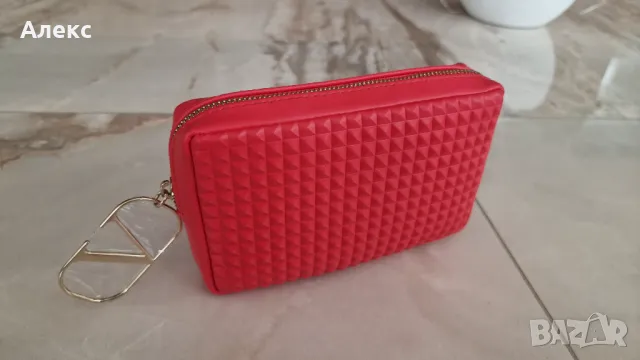 Valentino – Оригинален несесер! Нов!, снимка 7 - Портфейли, портмонета - 47900489