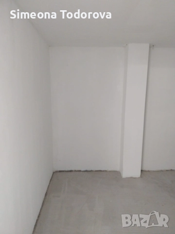 ГАРАЖ, снимка 3 - Гаражи и паркоместа - 52529244