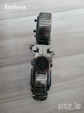 Сувенир мотор часовник, снимка 4 - Мъжки - 53314605