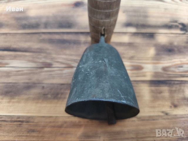 чан / училищно звънче , снимка 2 - Антикварни и старинни предмети - 53573762