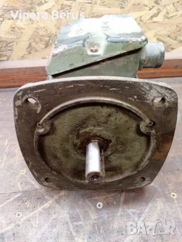 Трифазен немски ел. мотор 0,55кв, 1380об., снимка 2 - Електродвигатели - 50061647