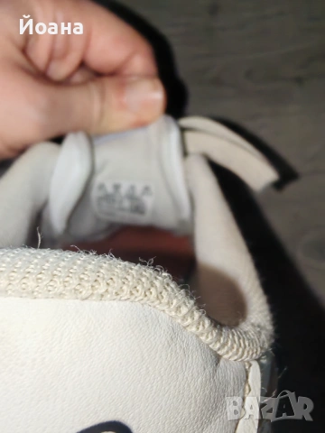 Маратонки Puma Carina 35 номер, снимка 3 - Детски маратонки - 53175093