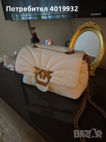 PINKO чисто нова дамска чанта, снимка 2 - Чанти - 51432735