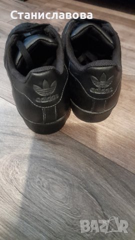 Дамски кецове Adidas, снимка 3 - Кецове - 43728557