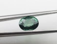 Естествен сапфир в искрящ зелен цвят 0.94кт.! Сертифициран! нов!, снимка 10