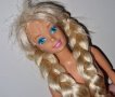прекрасна запазена ретро Барби с 80тарско раздвижено тяло и дълга коса, снимка 1