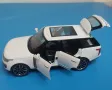 Метална кола макет 1:32 на Range Rover играчка за момче, снимка 1