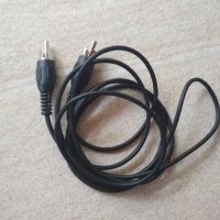 Аудио видео кабел чинчове, снимка 1 - Кабели и адаптери - 32895983