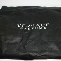 Нова дамска чанта VERSACE, оригинал, снимка 12 - Чанти - 26373773